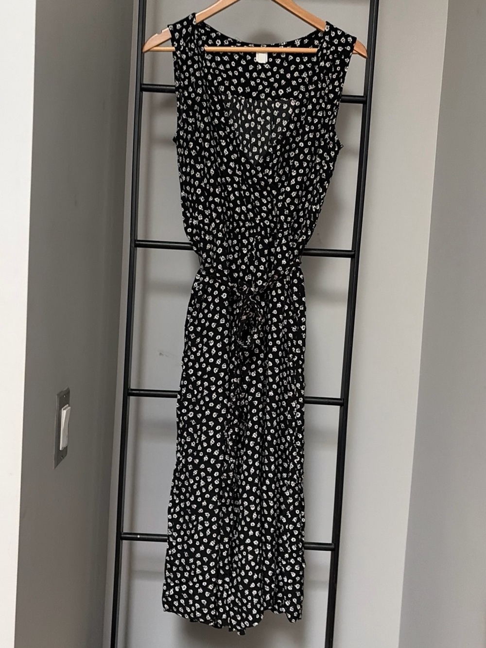 GAP Black Maxi Jumpsuit with White Floral Print and Tie Waist